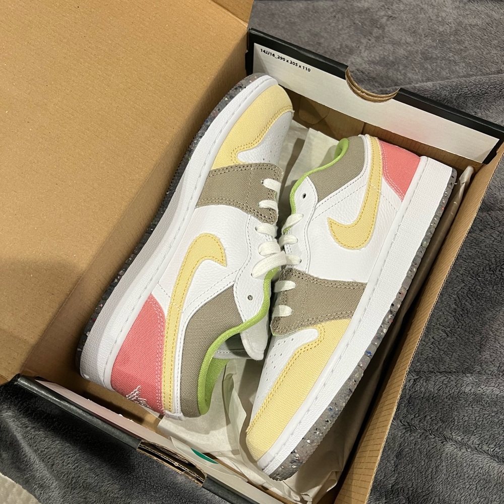 Nike Multicolor air Jordan 1 low SE size 7y